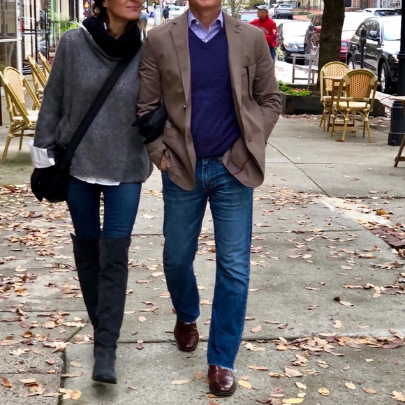 Meet your Posher, Christine - Picture 1 of 1